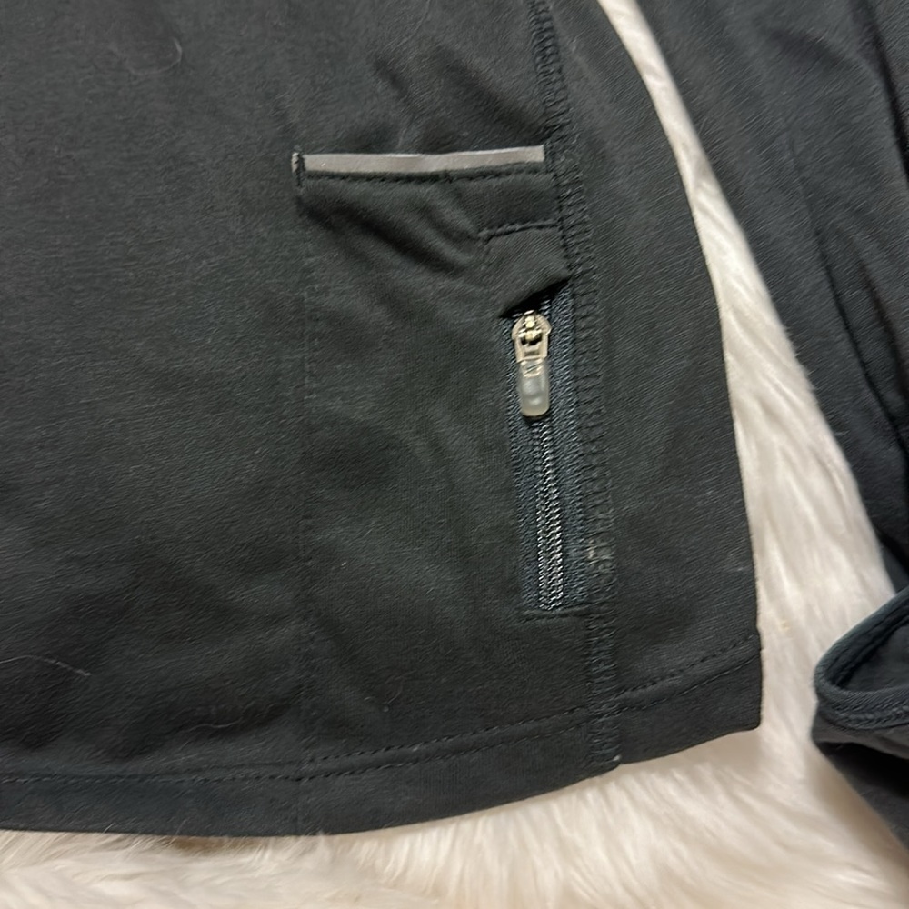 Nike dri-fit running top - Picture 6 of 7